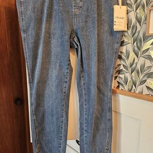 CHARLIE B Blue Ankle & Cropped Jeans